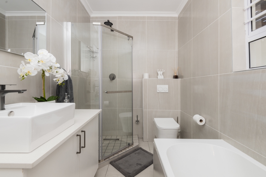 3 Bedroom Property for Sale in Langebaan North Western Cape